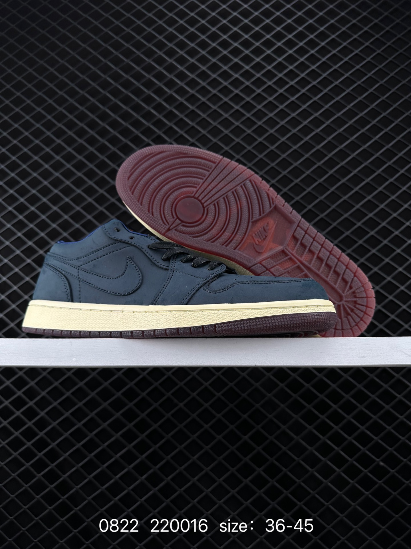 Air Jordan 1 Low AJ1